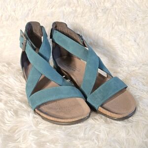 Naot teal Rianna Strappy Sandals Size 41/ Size 9-9.5